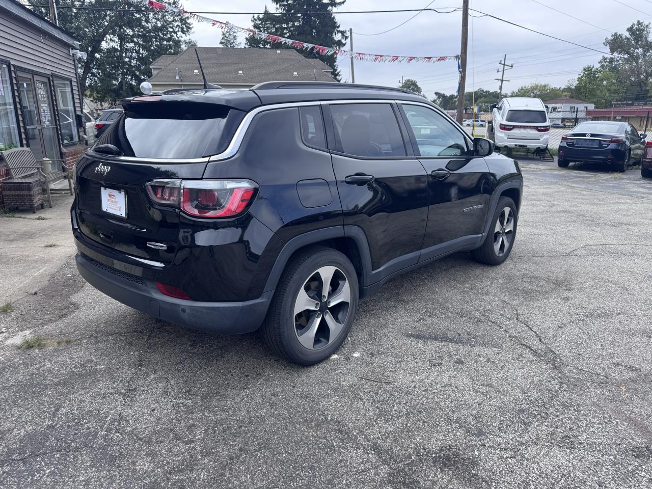 Jeep Compass Latitude FWD 2017