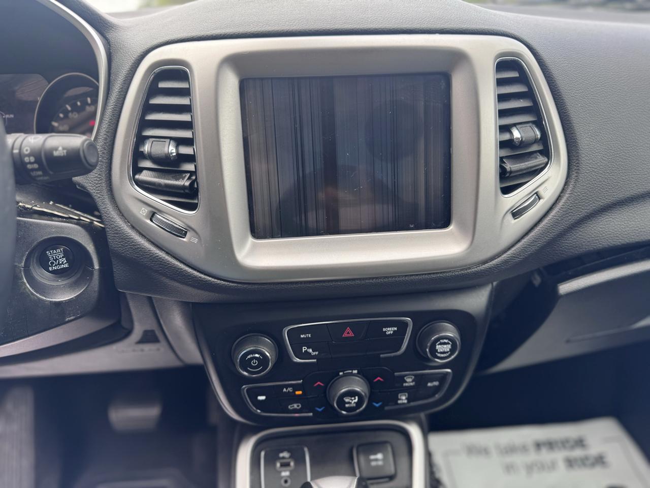 Jeep Compass Latitude FWD 2017