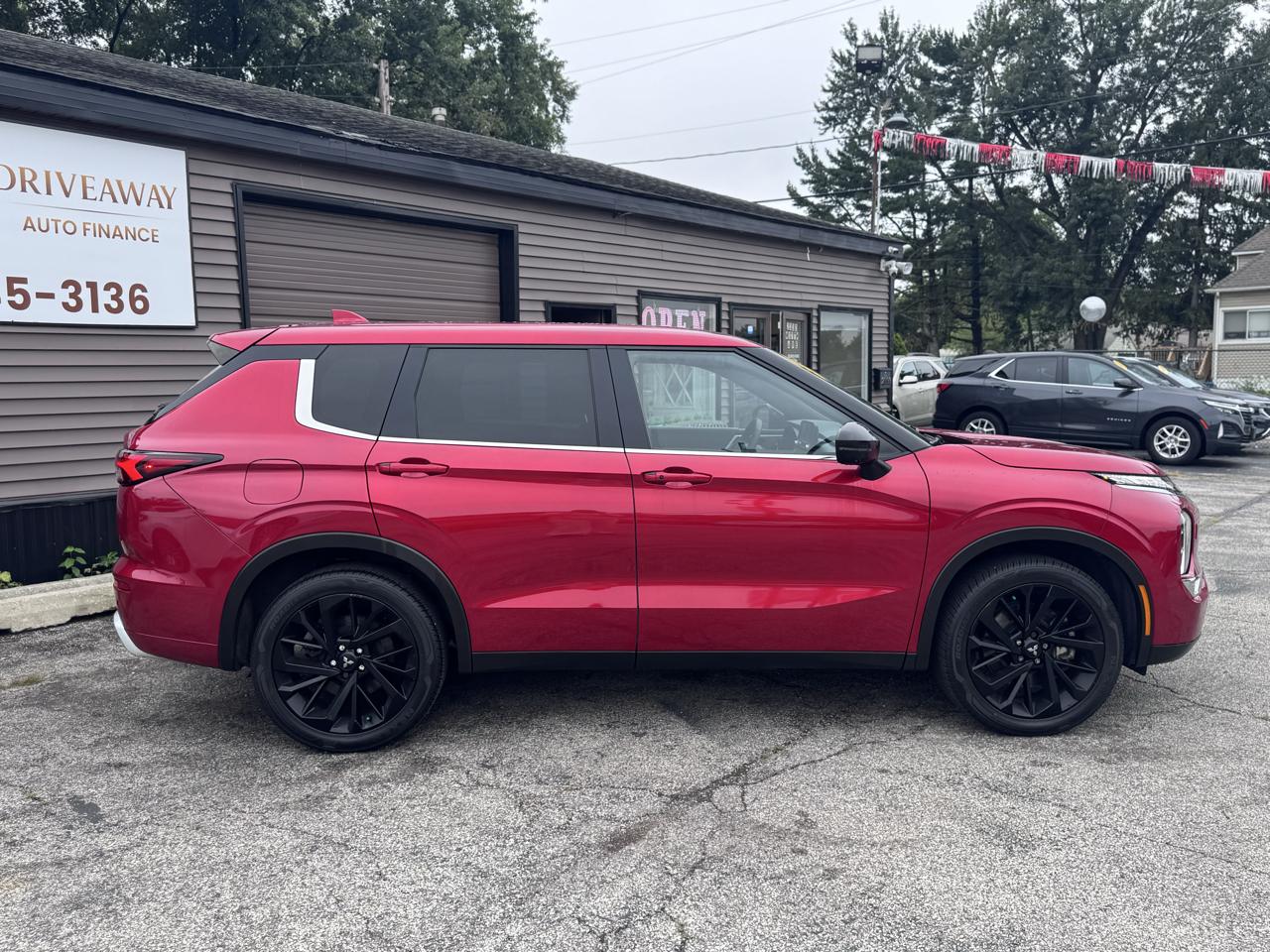 Mitsubishi Outlander SE Black Edition S-AWC 2023