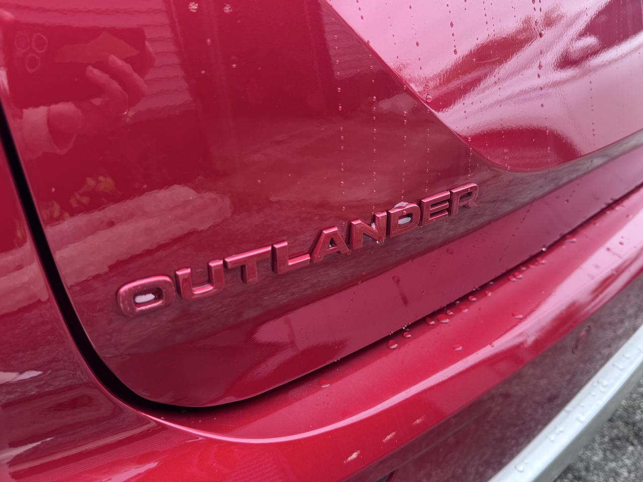 Mitsubishi Outlander SE Black Edition S-AWC 2023