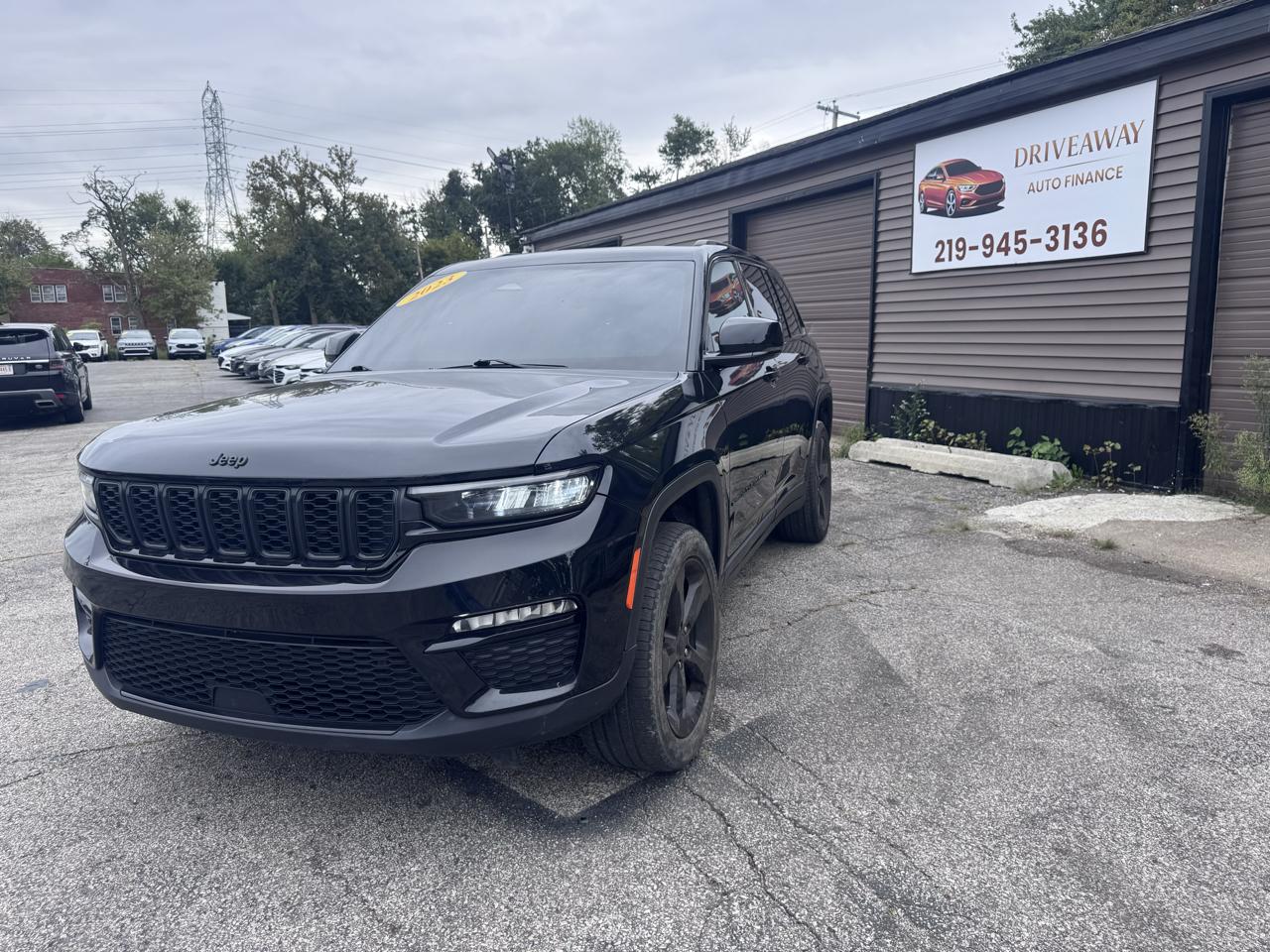 Jeep Grand Cherokee Limited 4x4 2023