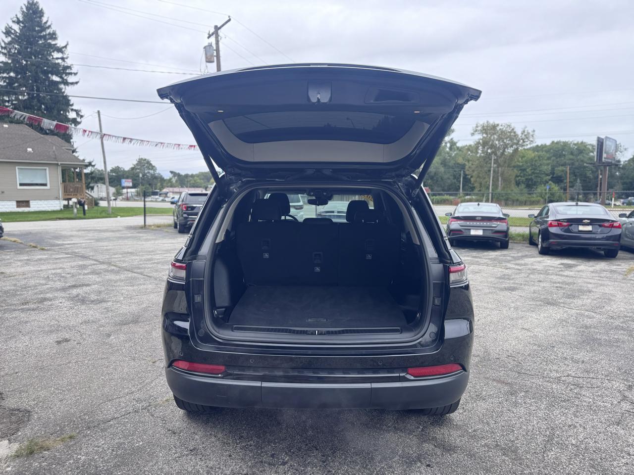 Jeep Grand Cherokee Limited 4x4 2023