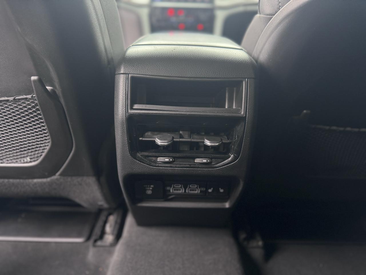 Jeep Grand Cherokee Limited 4x4 2023