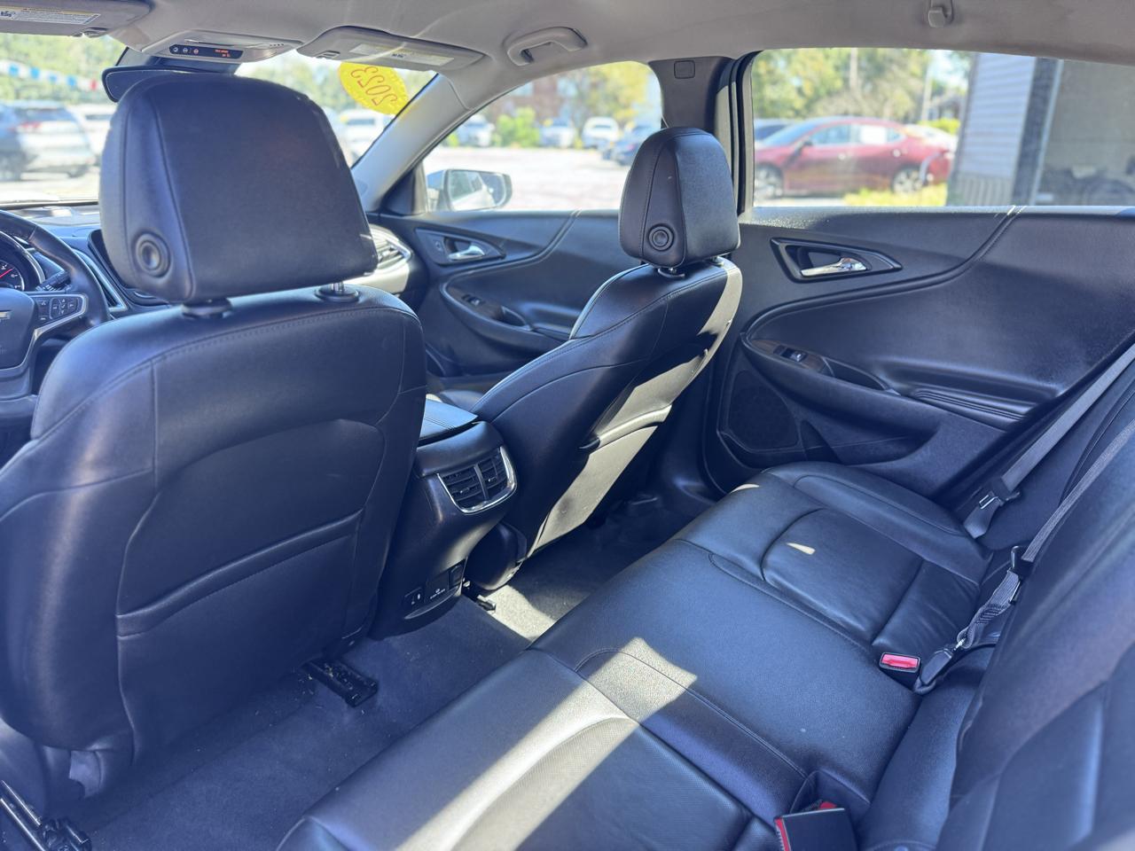Chevrolet Malibu 4dr Sdn 2LT 2023