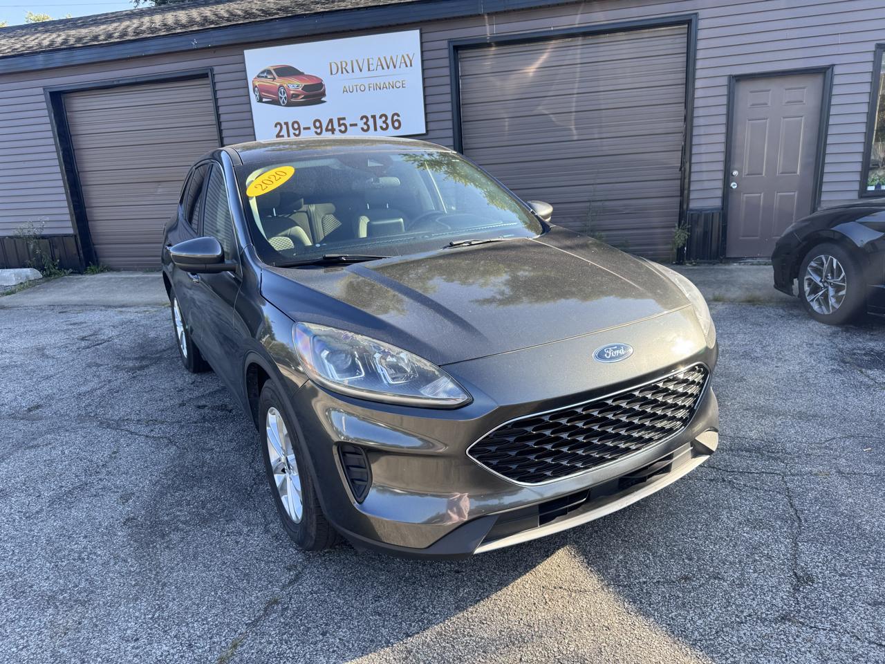 2020 Ford Escape SE FWD