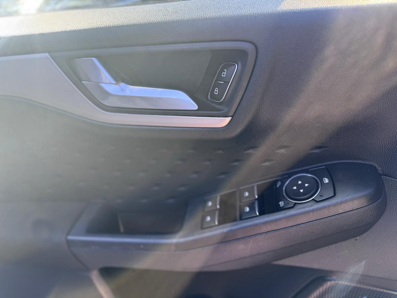 Ford Escape SE FWD 2020