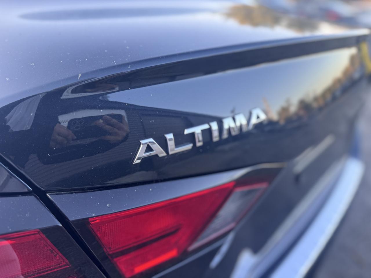 Nissan Altima 2.5 SV Sedan 2022