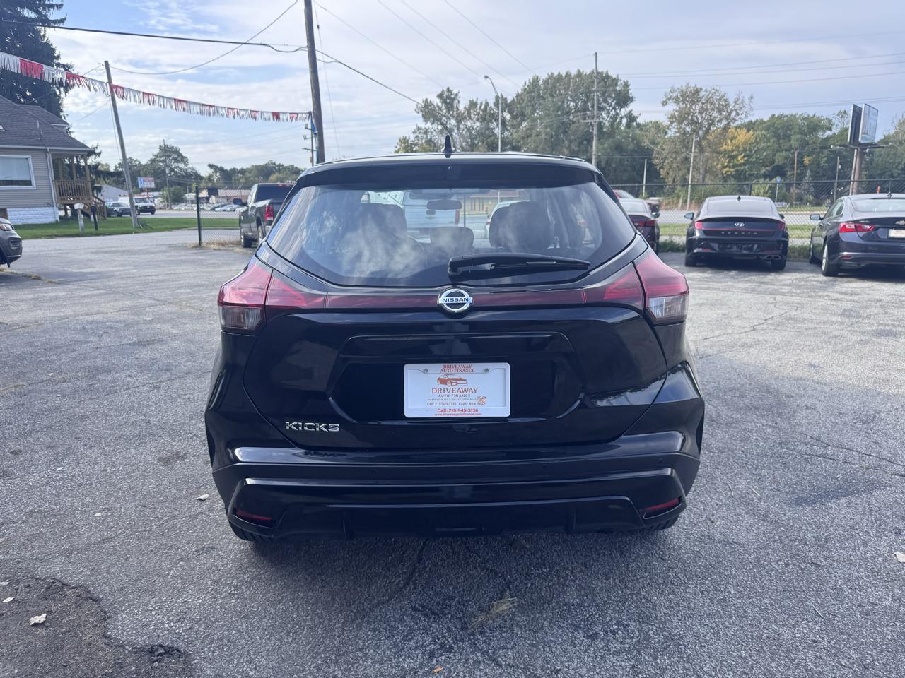 Nissan Kicks S FWD 2021