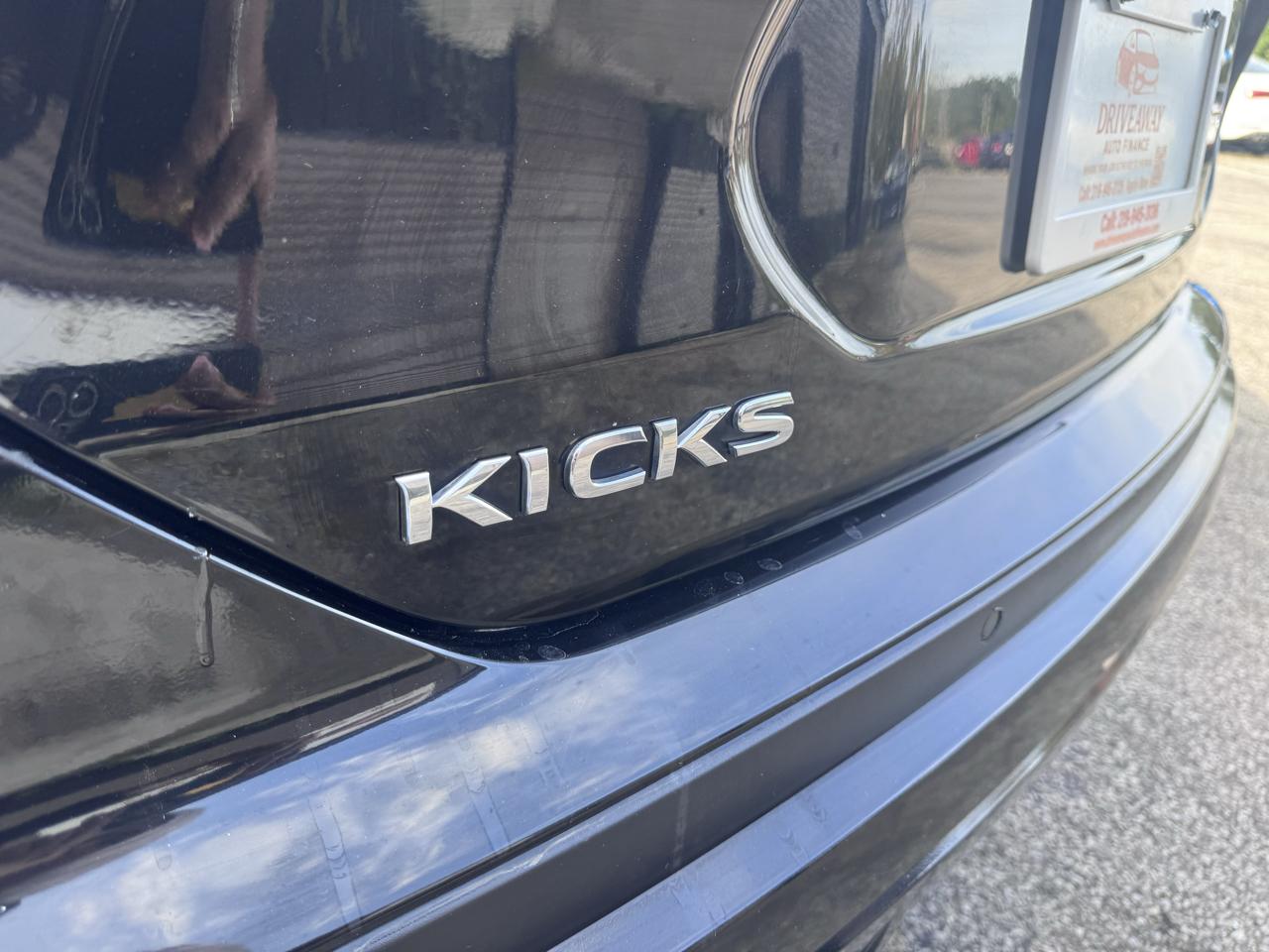Nissan Kicks S FWD 2021