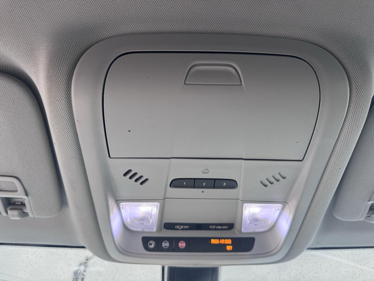 Chevrolet Blazer FWD 4dr w/2LT 2019