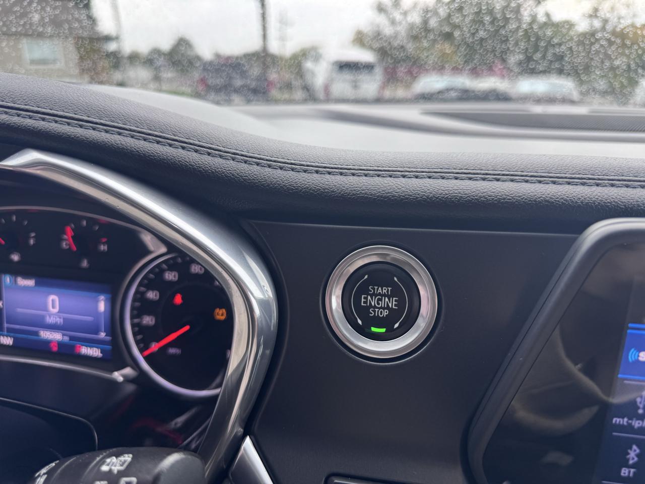 Chevrolet Blazer FWD 4dr w/2LT 2019
