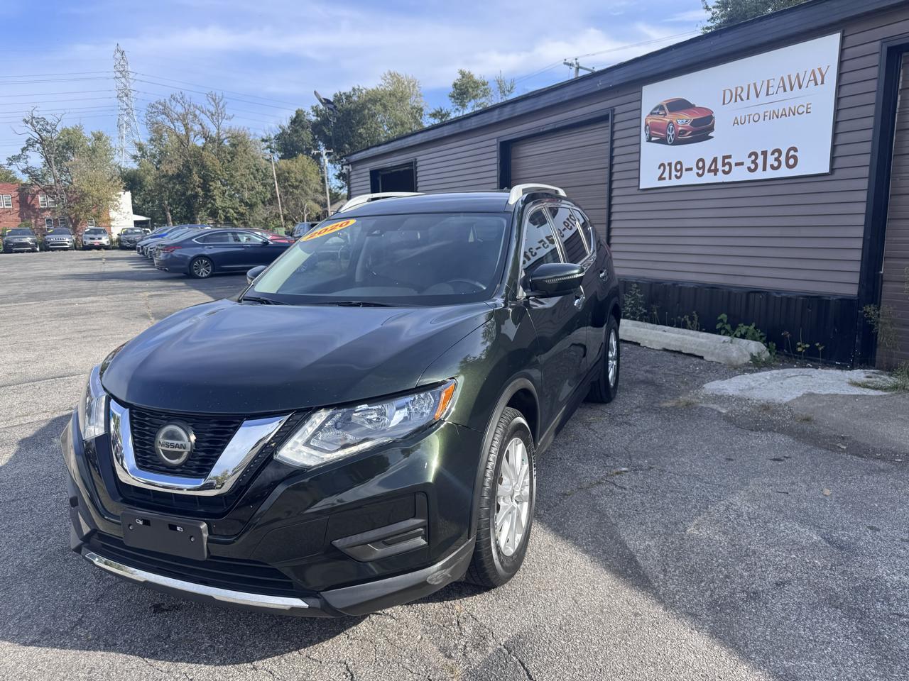 Nissan ROGUE S/SV  2020