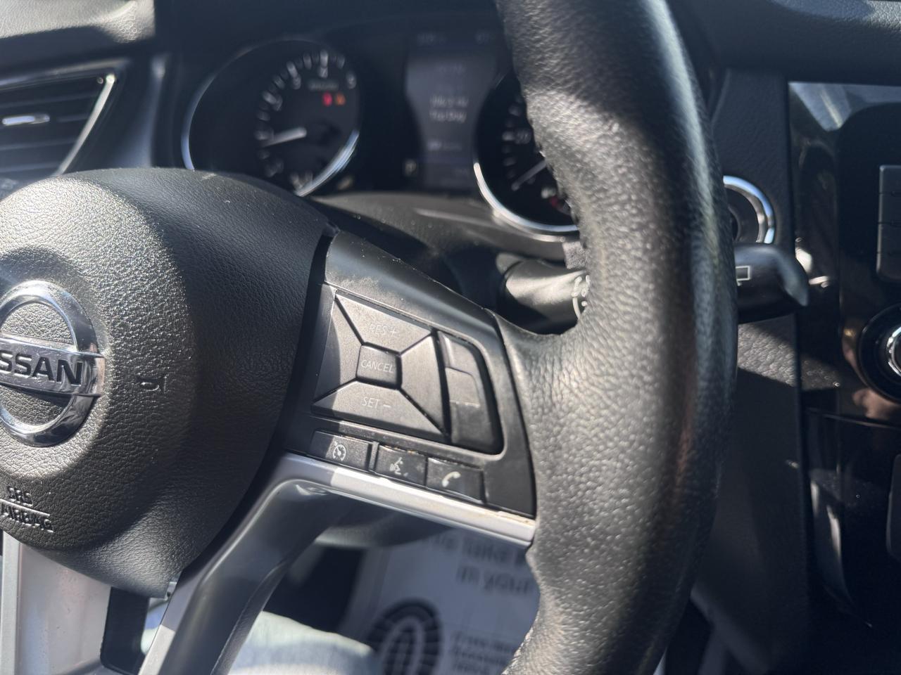 Nissan ROGUE S/SV  2020