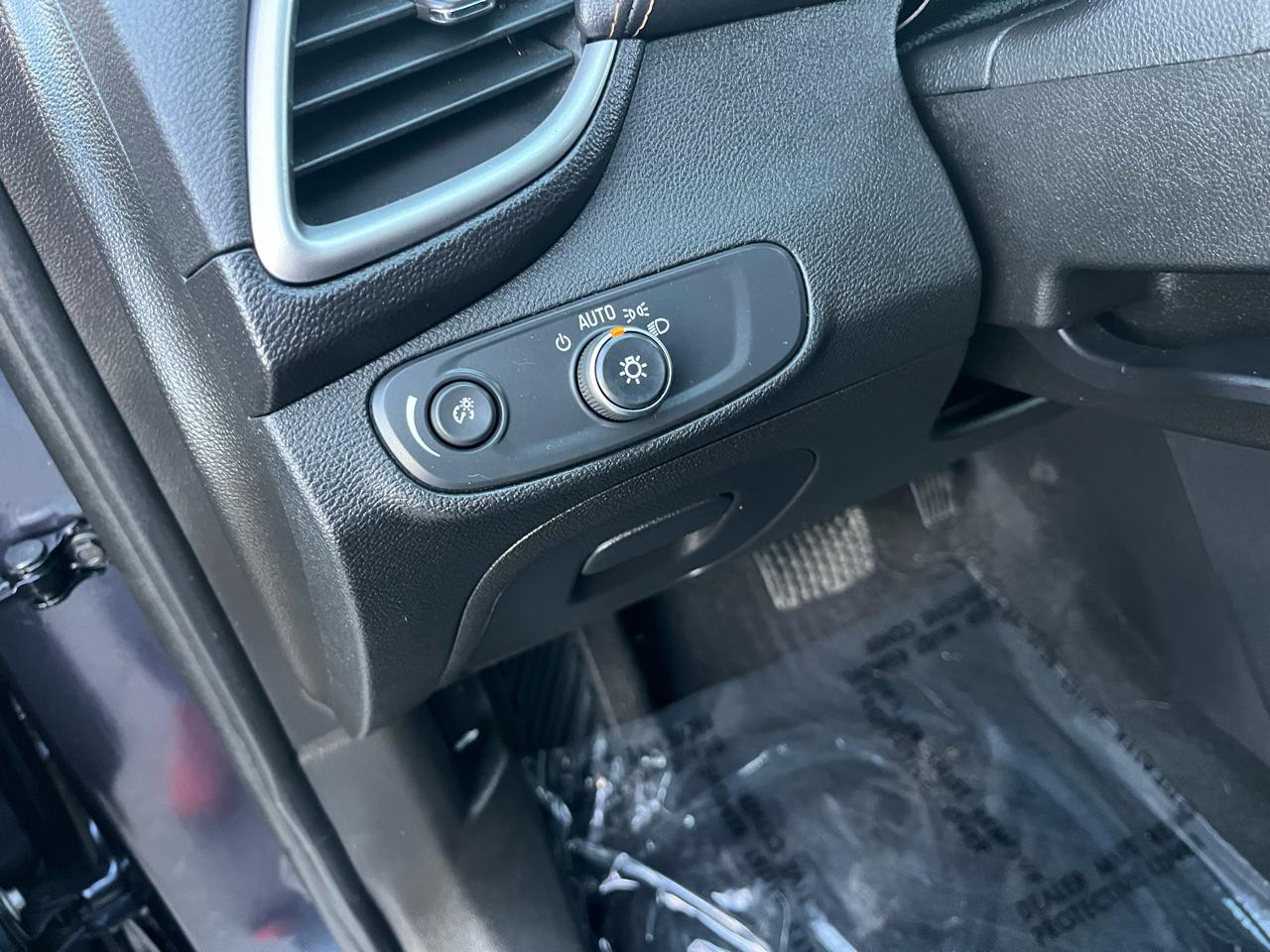 Chevrolet Trax LS FWD 2018