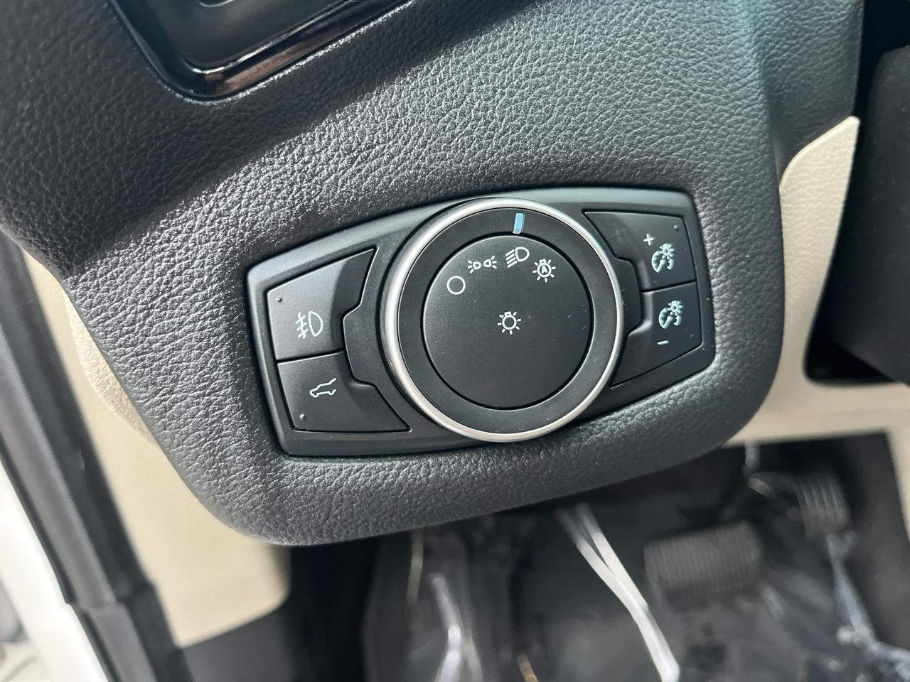 Ford Escape Titanium FWD 2019