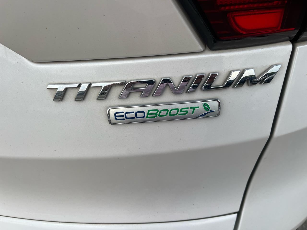 Ford Escape Titanium FWD 2019