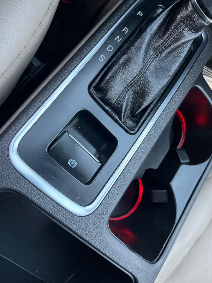 Ford Escape Titanium FWD 2019