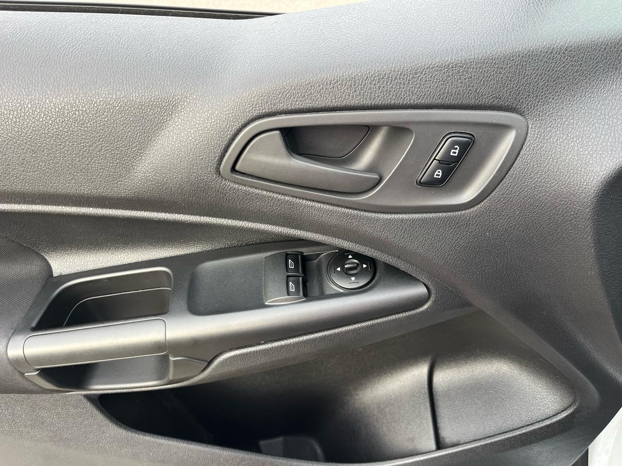 Ford Transit Connect Cargo Van XL LWB w/Rear 180 Degree Door 2016