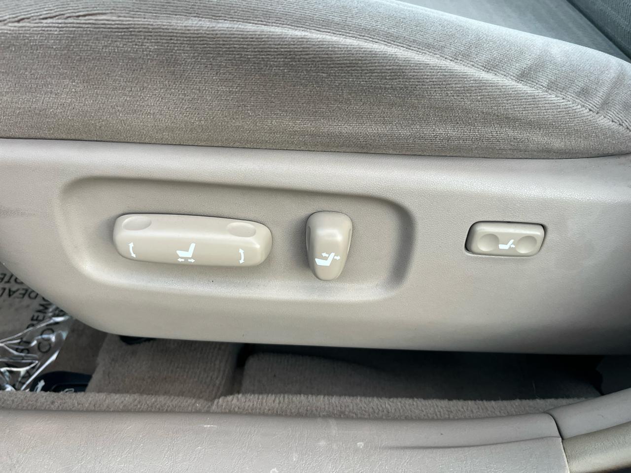 Toyota Camry LE 2005