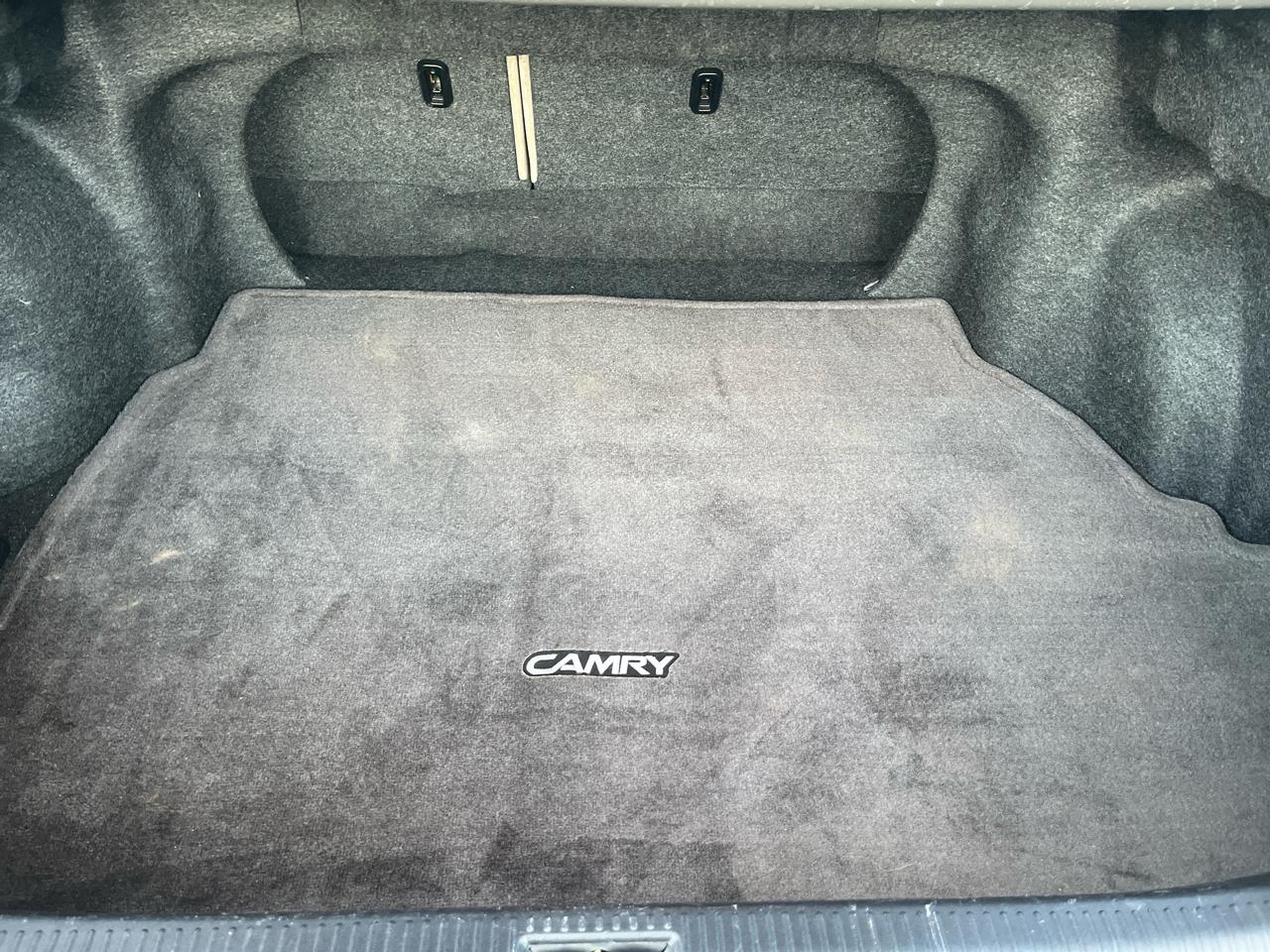 Toyota Camry LE 2005