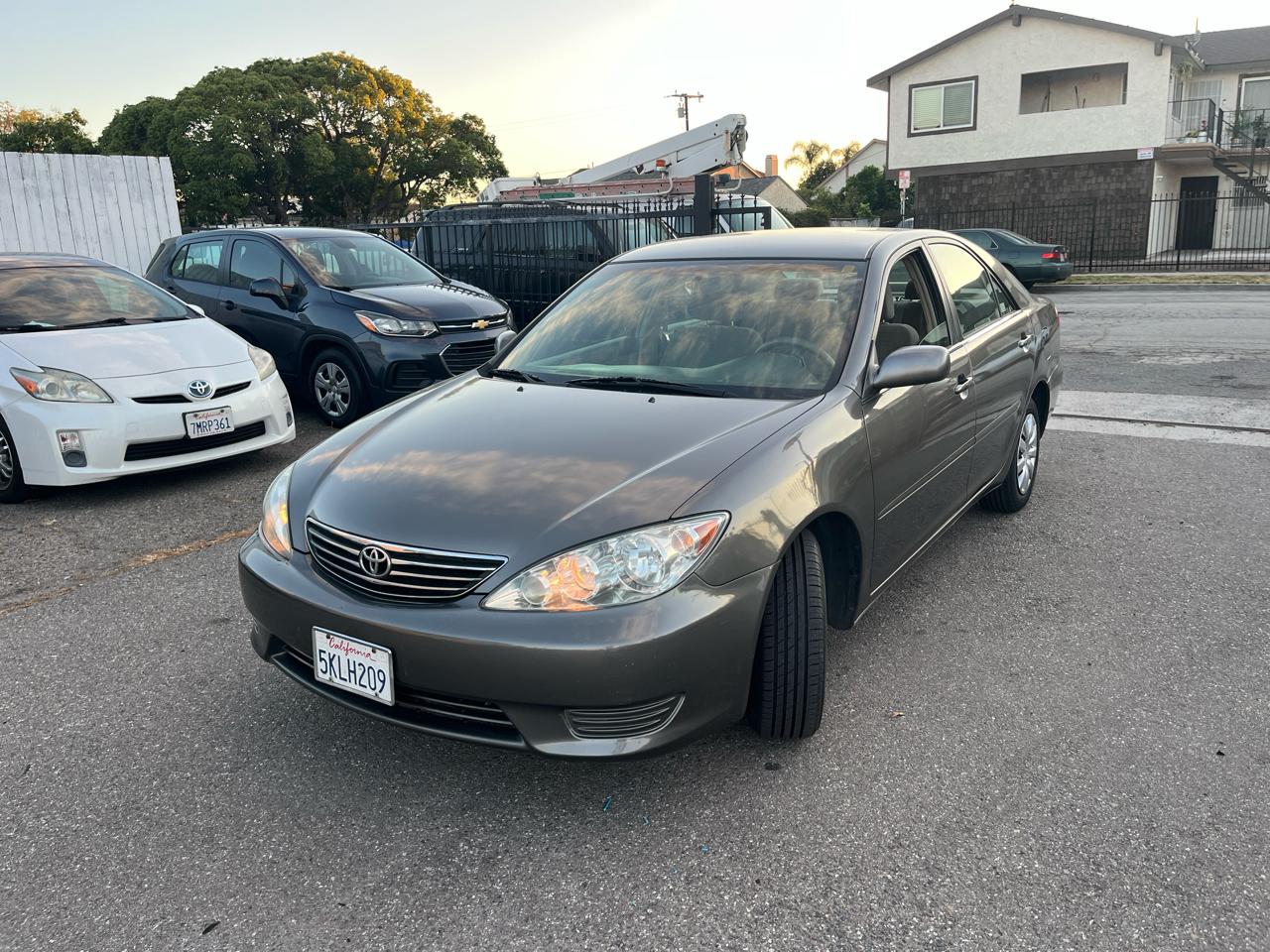 Toyota Camry LE 2005