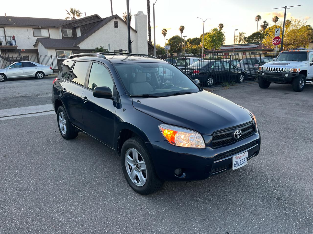 Toyota RAV4 Base I4 2WD 2007
