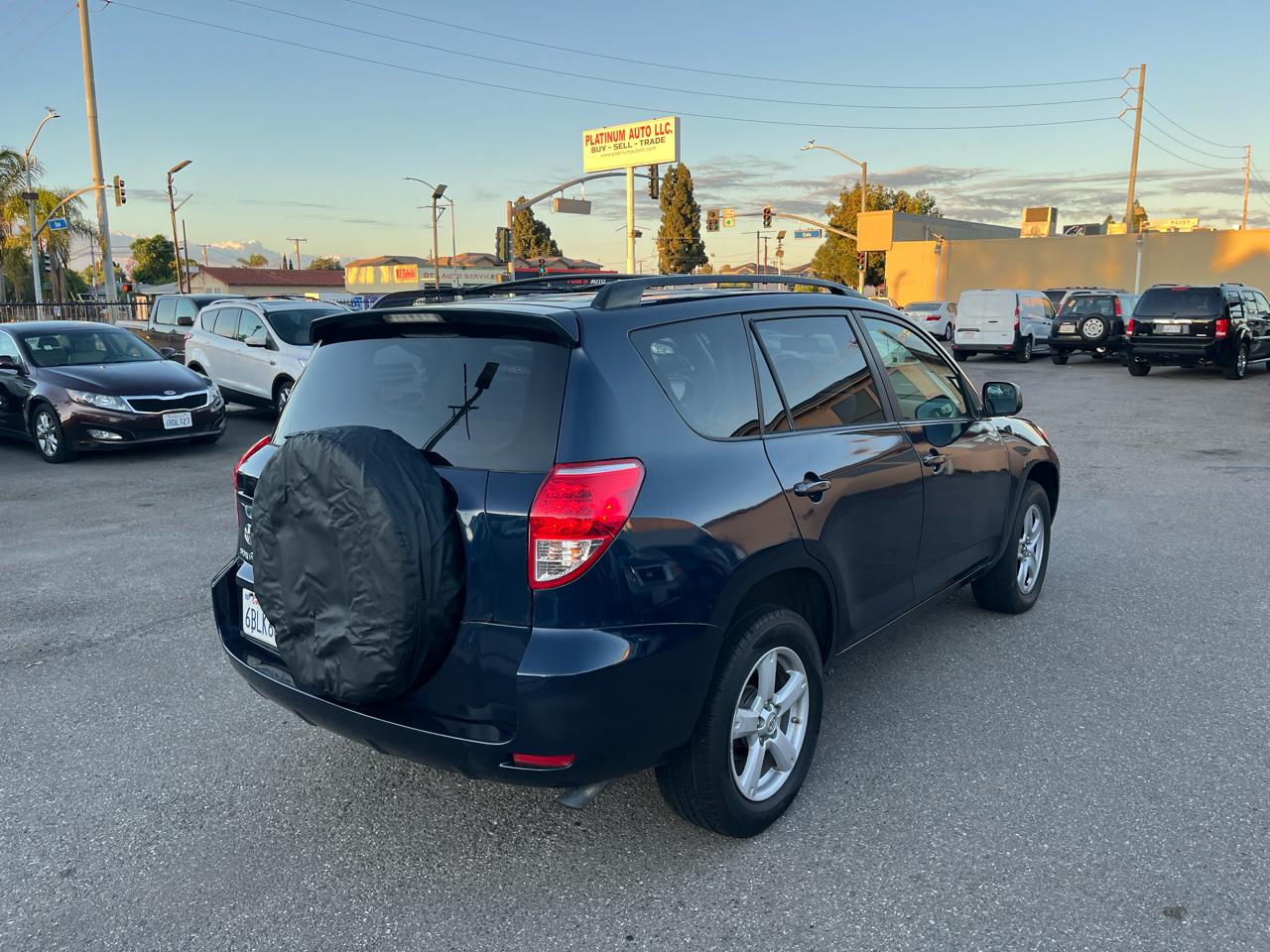 Toyota RAV4 Base I4 2WD 2007