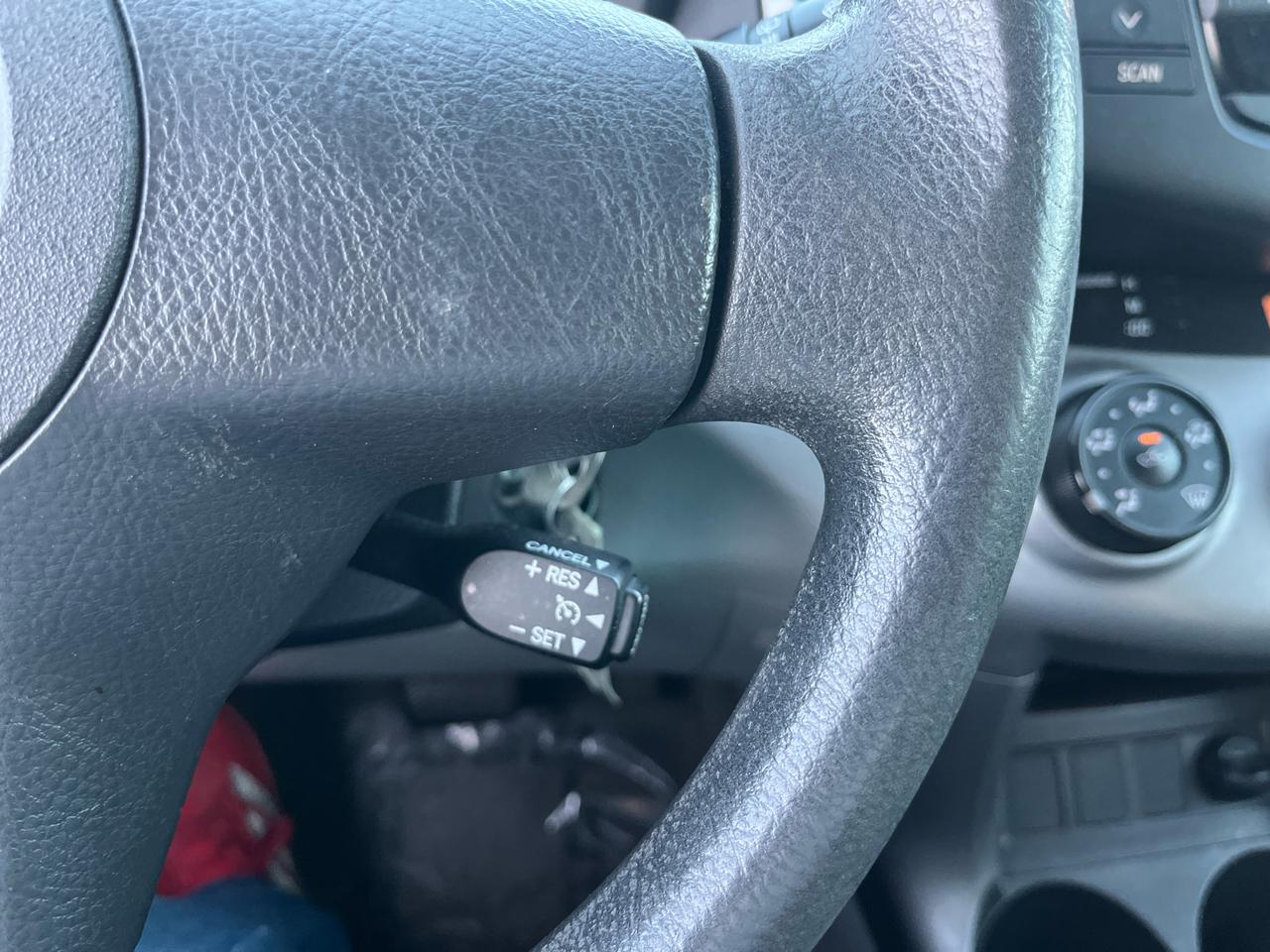 Toyota RAV4 Base I4 2WD 2007