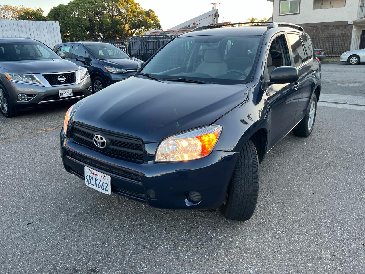 Toyota RAV4 Base I4 2WD 2007