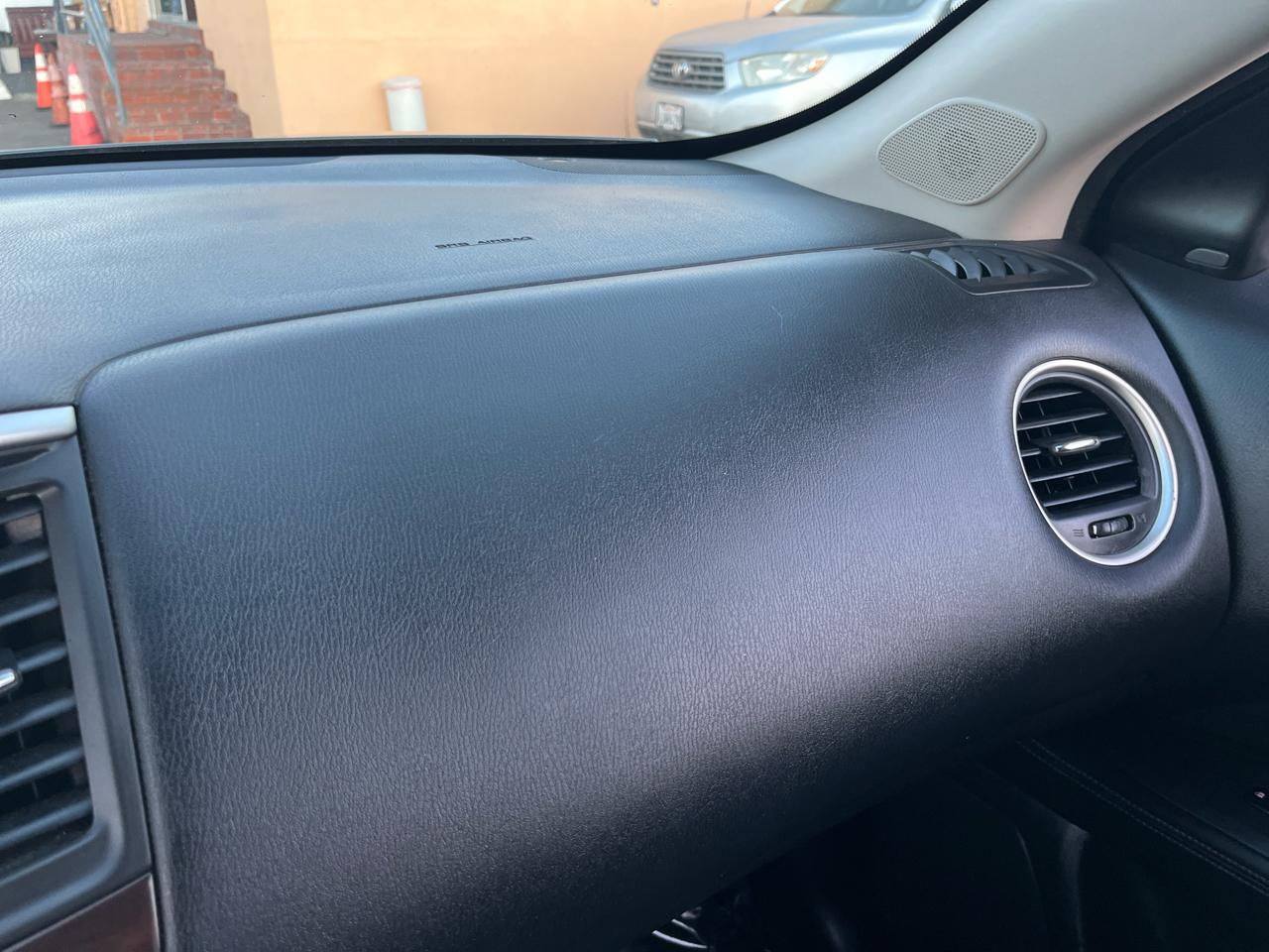 Nissan Pathfinder SV 2WD 2015