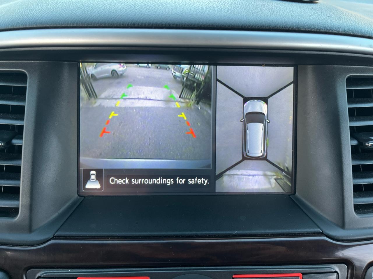 Nissan Pathfinder SV 2WD 2015