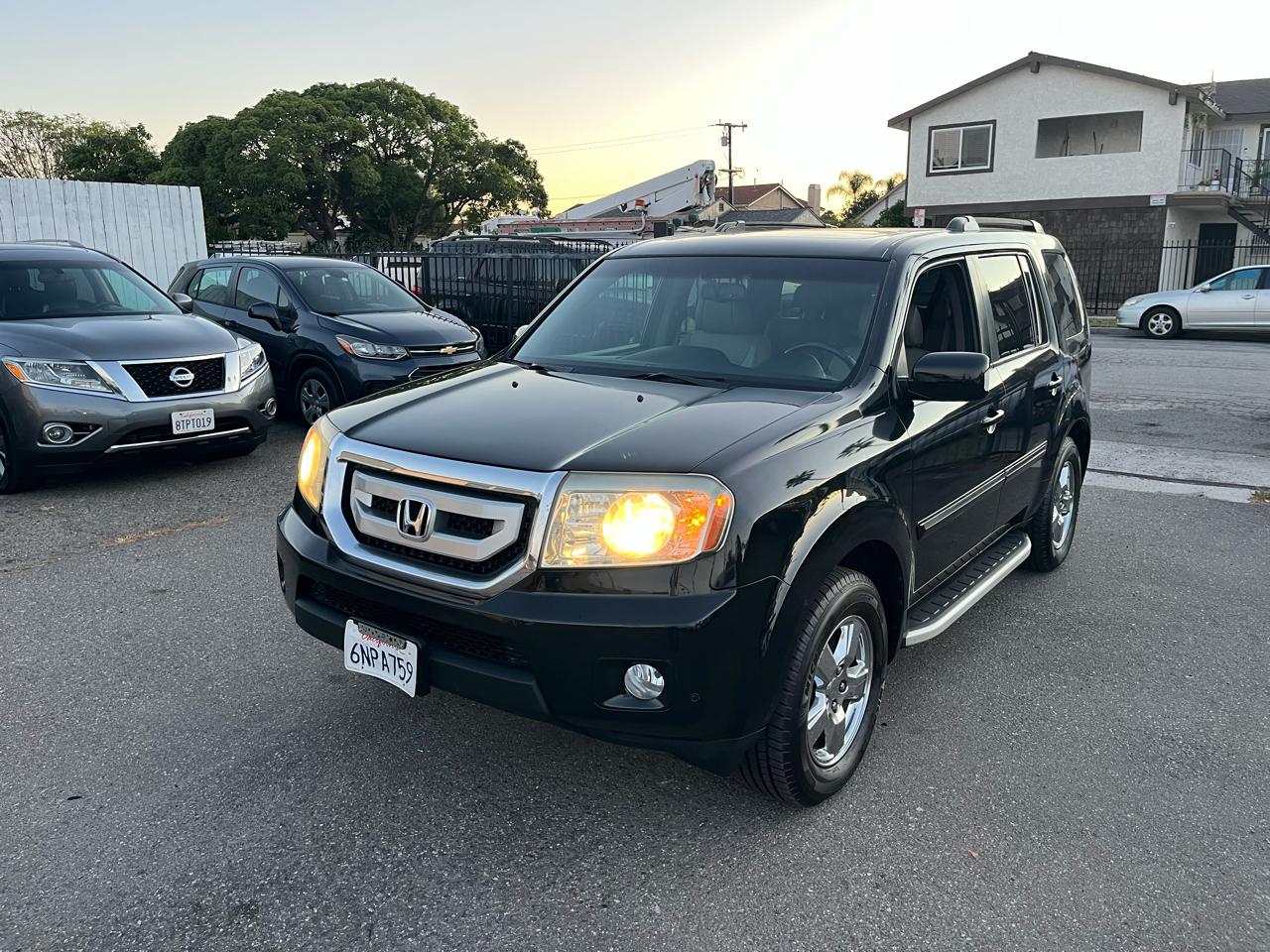 Honda Pilot Touring 2WD 5-Spd AT with DVD 2011