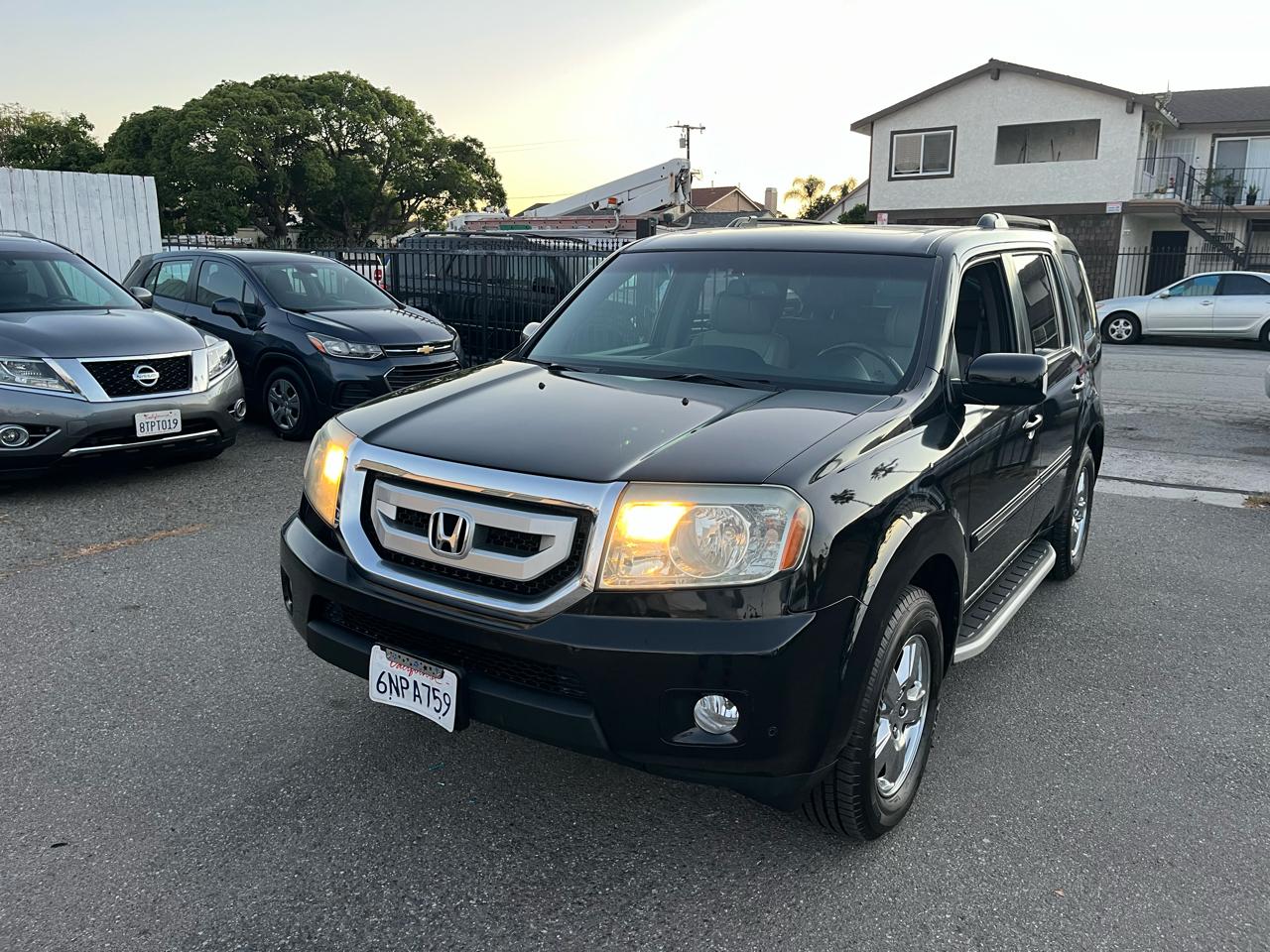 Honda Pilot Touring 2WD 5-Spd AT with DVD 2011