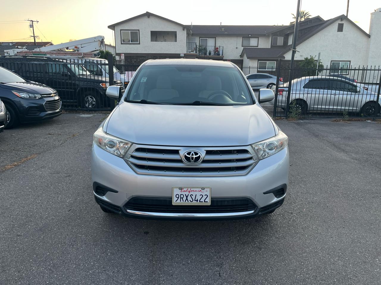 Toyota Highlander Base 2WD I4 2012