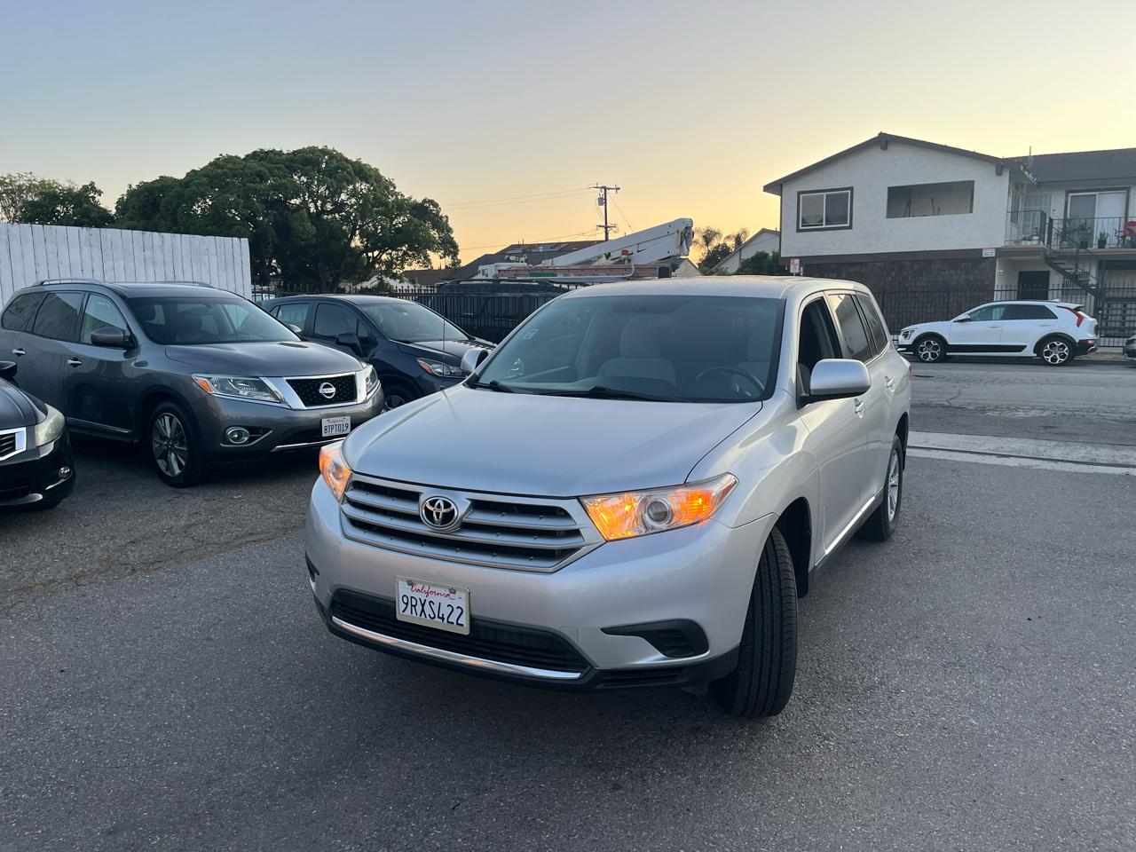 Toyota Highlander Base 2WD I4 2012