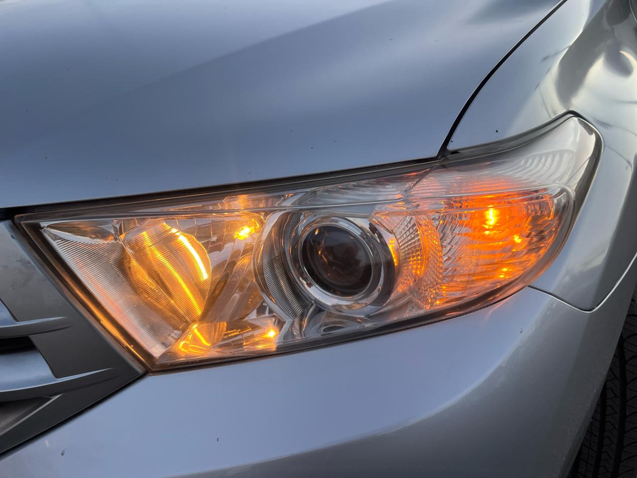 Toyota Highlander Base 2WD I4 2012