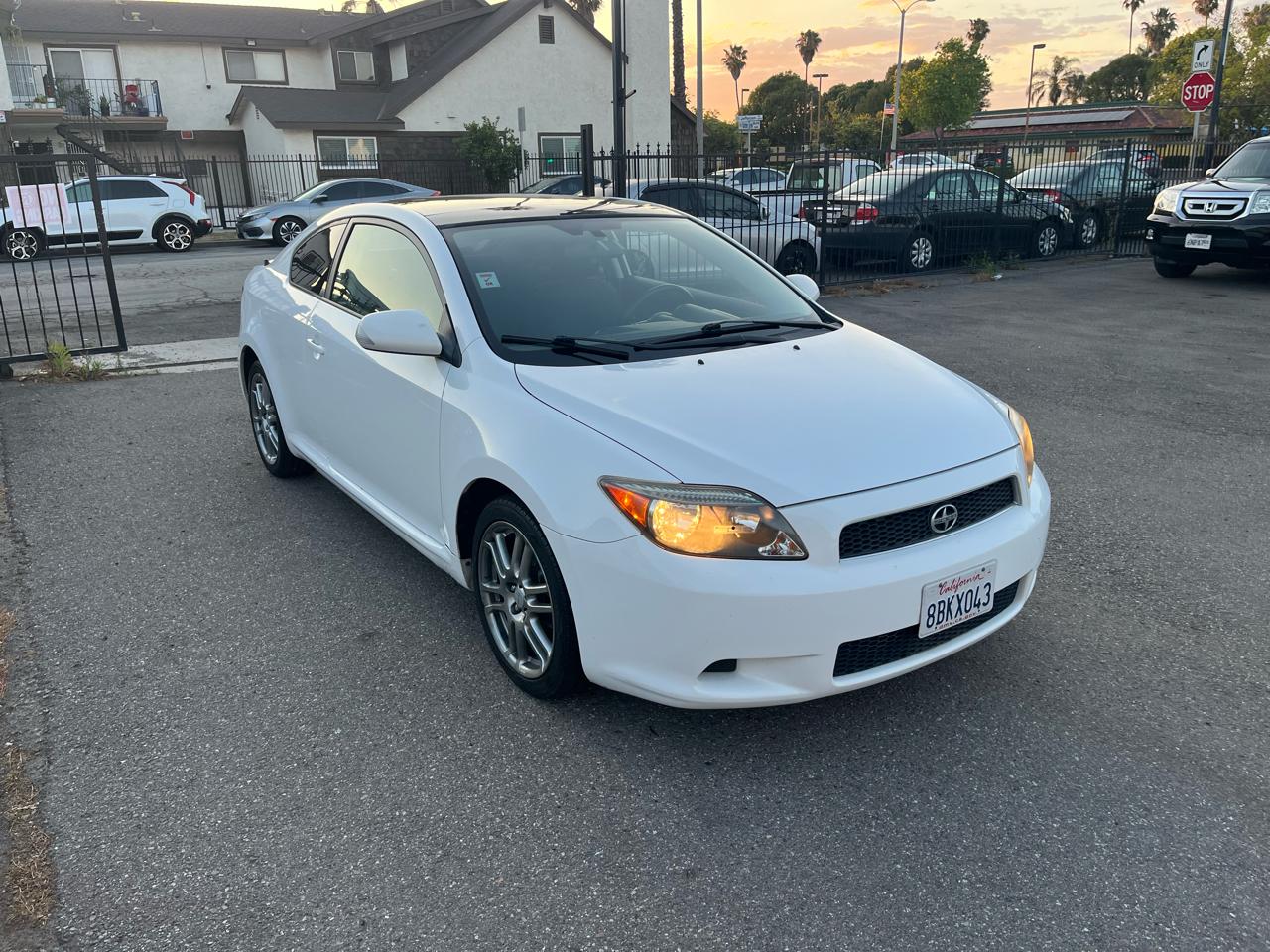 Scion tC Sport Coupe 2006