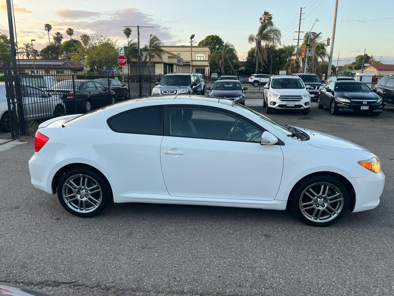 Scion tC Sport Coupe 2006
