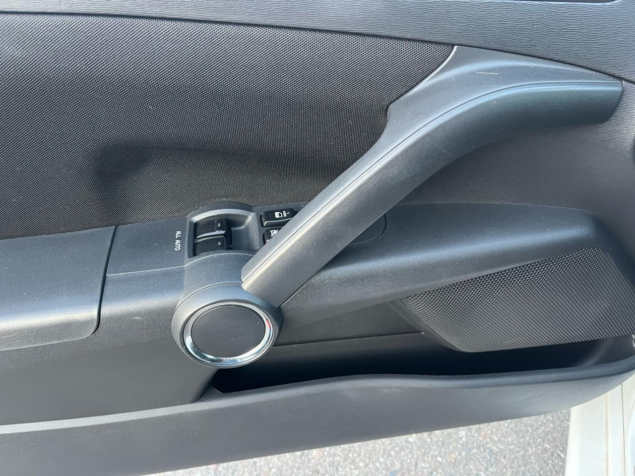 Scion tC Sport Coupe 2006