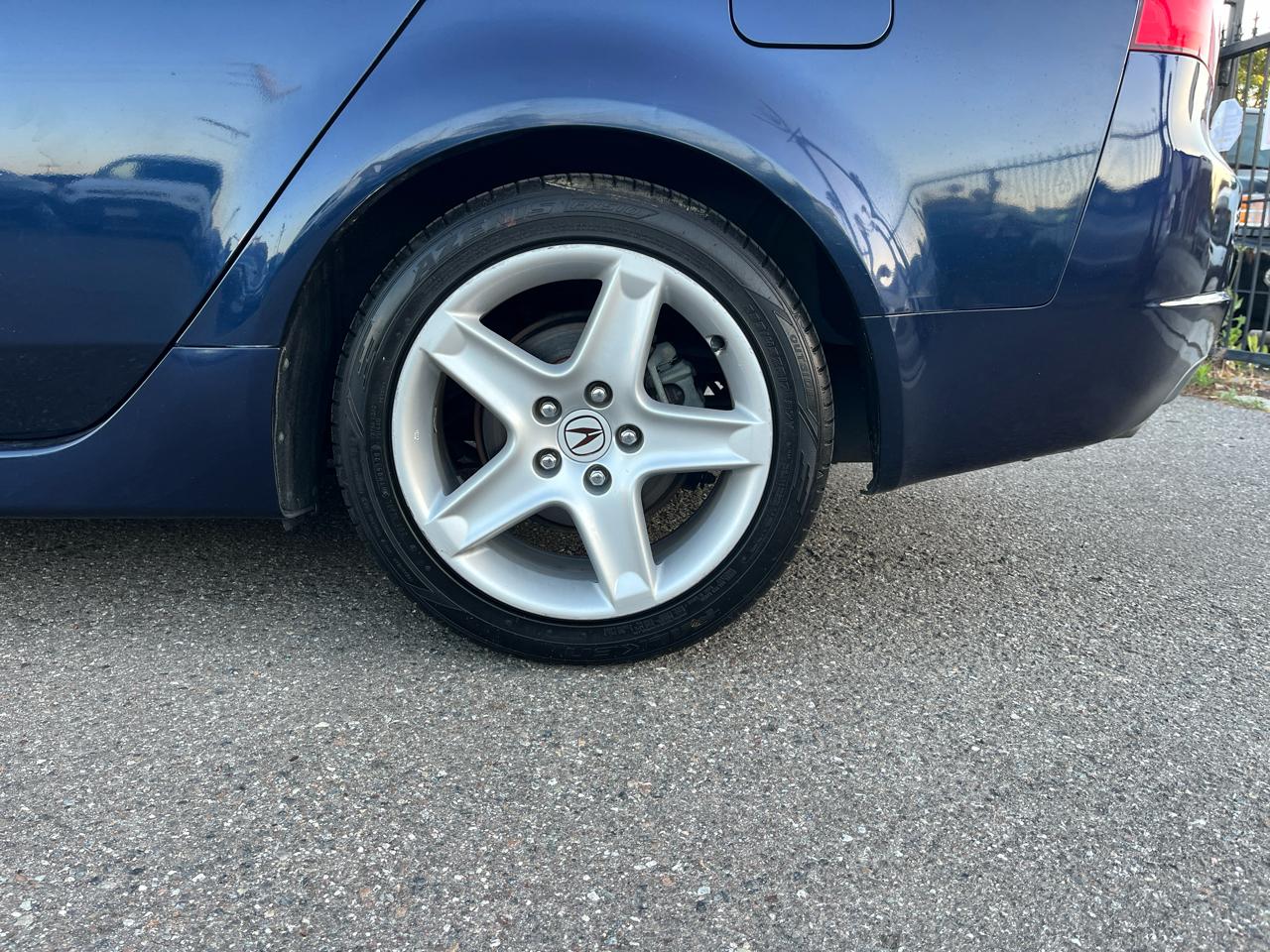 Acura TL 5-Speed AT 2004