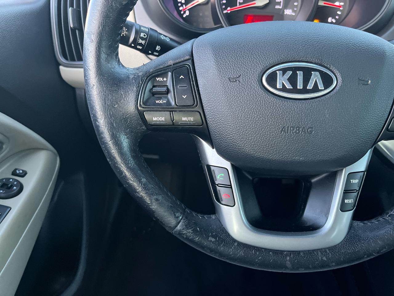 Kia Rio EX 2013