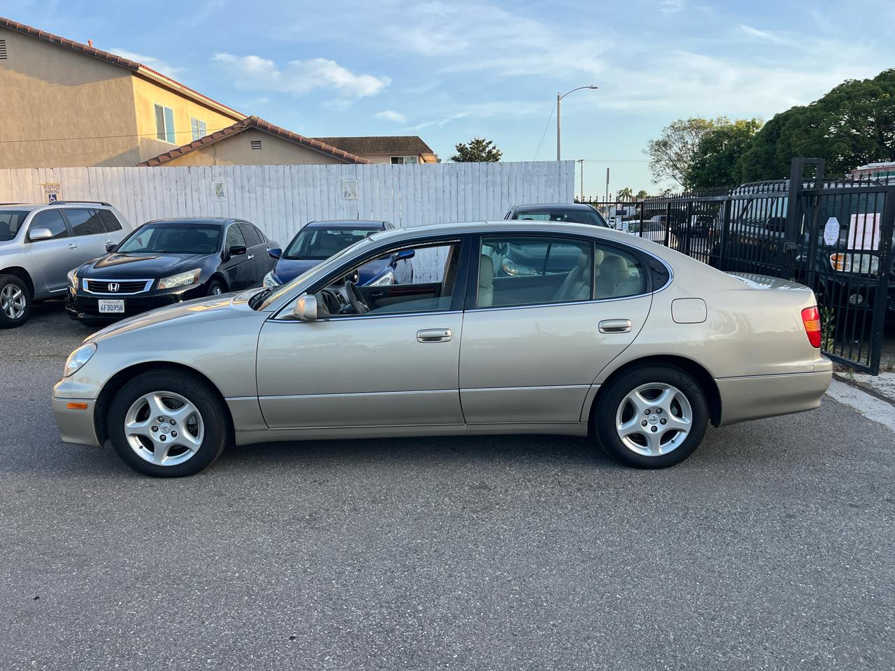 Lexus GS 300/400 GS 300 1998