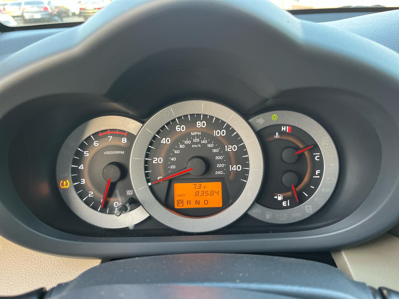 Toyota RAV4 Base V6 2WD 2012