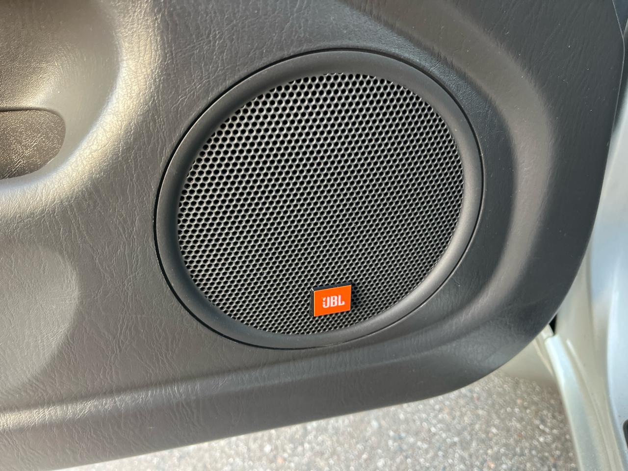 Toyota Highlander Limited V6 2WD 2006