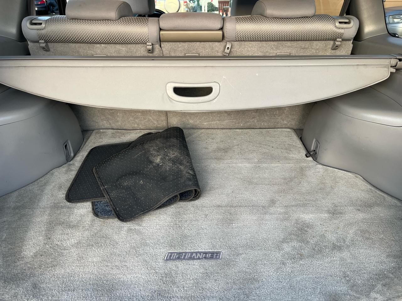 Toyota Highlander Limited V6 2WD 2006