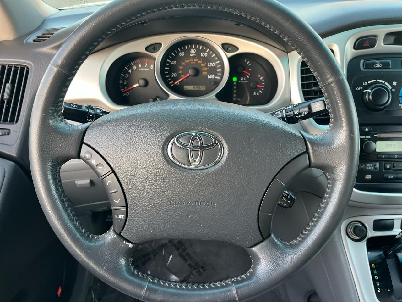 Toyota Highlander Limited V6 2WD 2006