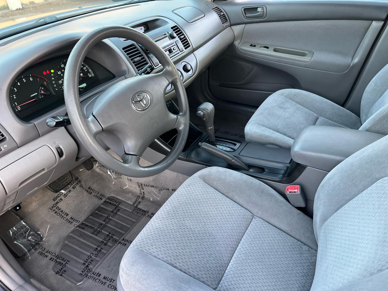 Toyota Camry Standard 2004