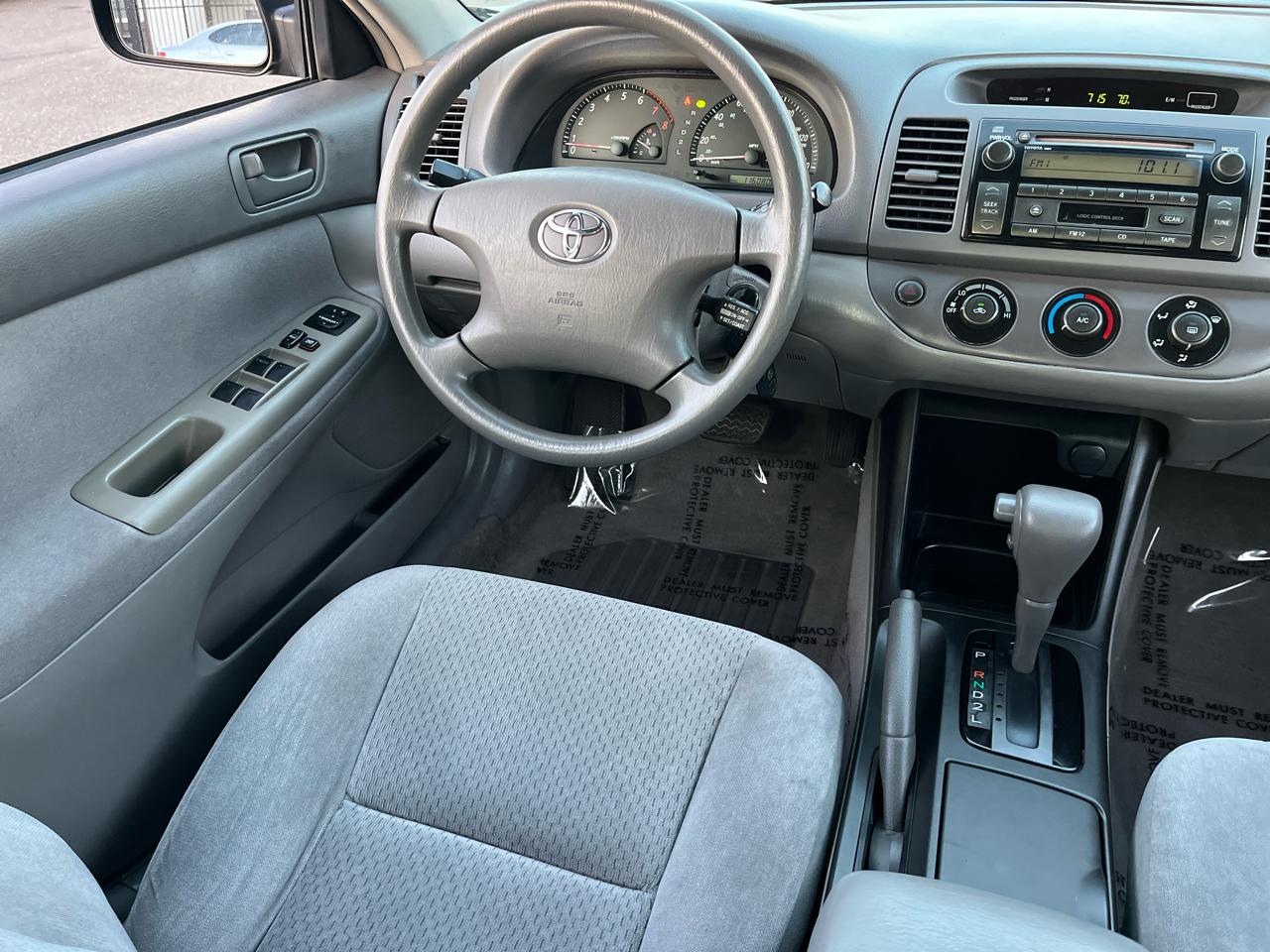 Toyota Camry Standard 2004