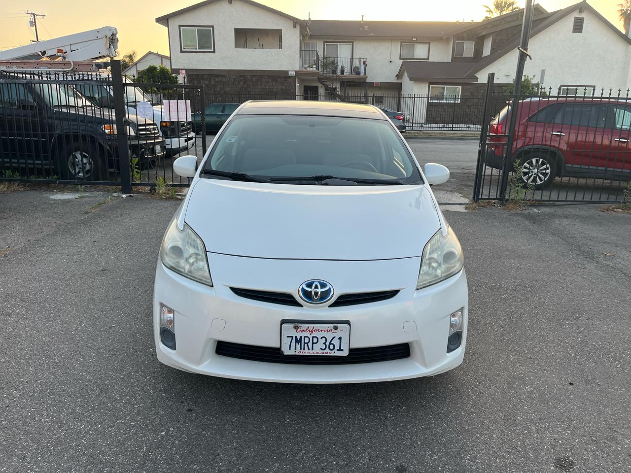 Toyota Prius Prius V 2010