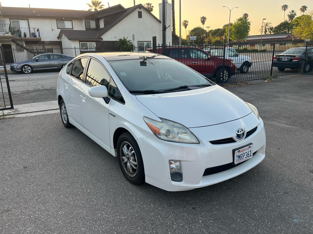 Toyota Prius Prius V 2010